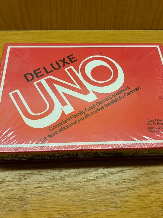 Uno Deluxe Card Game (Unopened) - Picture 1 of 2